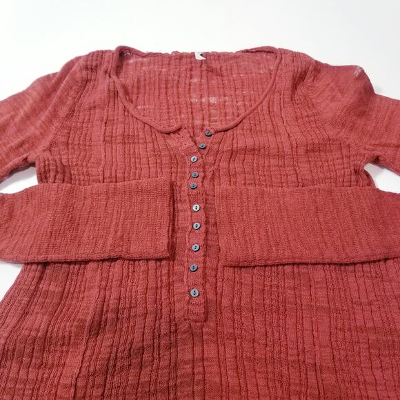 Free People Tunic Knit Top Button Front Long Sleeves - Picture 8 of 10